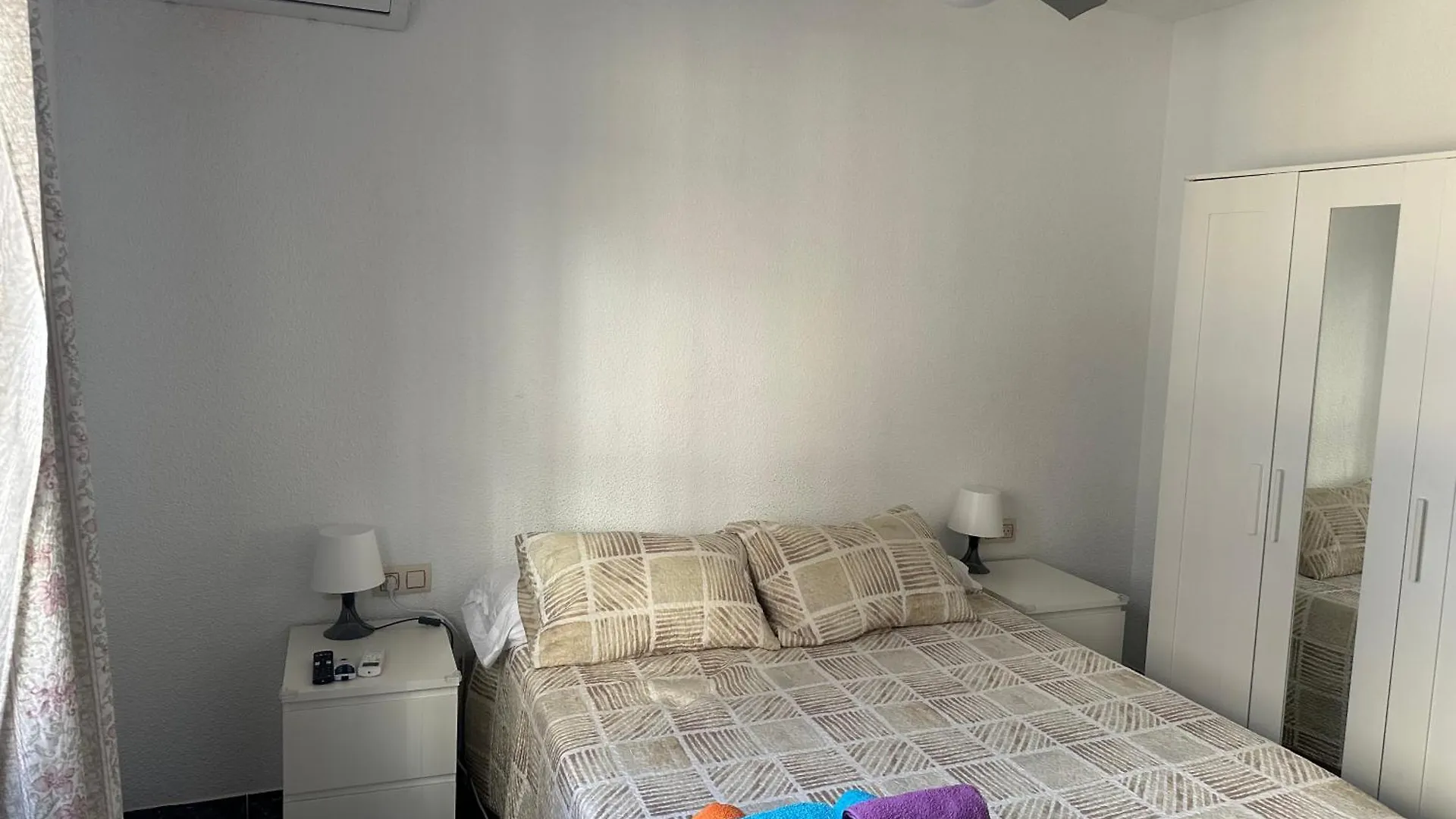 Almeria Centro Habitacion Privada En Apartamento Compartido