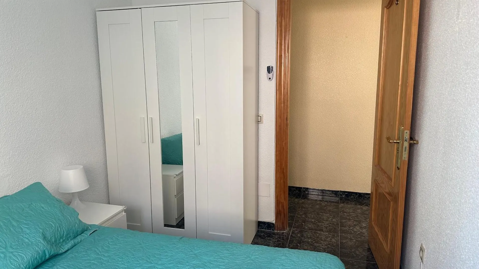 Privat bolig Almeria Centro Habitacion Privada En Apartamento Compartido Spanien